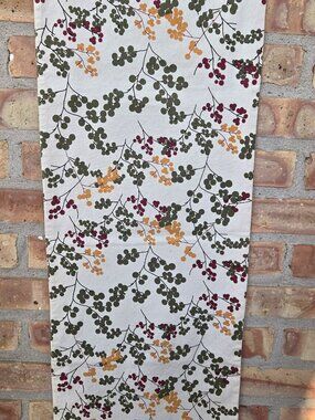 Table Runner with Berries
